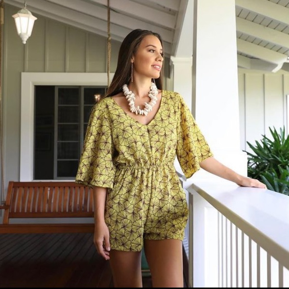 manuheali’i lemonade romper